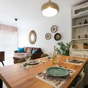 https://the-2nd-corner-central-apartment-ideal-for-groups.1costadelsol.com